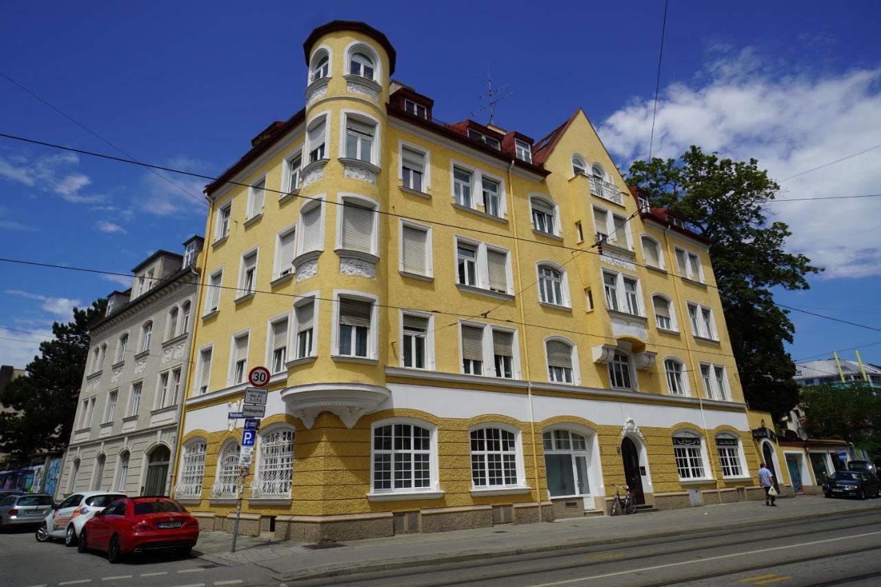 Homely 3 - Cozy Self-check-in In Munich